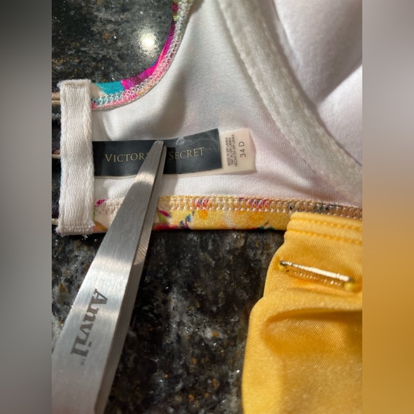 Largest collection: Victoria’s secret’s bikini bombshell push-up various sizes - Picture 12 of 12